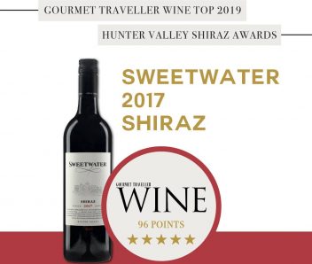 SWEETWATER ESTATE 2017 SHIRAZ AWARDED 96 POINTS & FIVE STARS!
